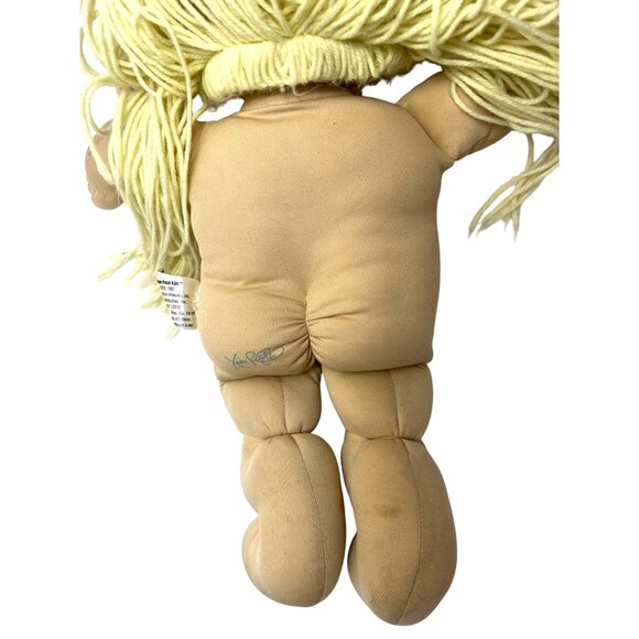 Vintage 1982 Cabbage Patch Kids Blonde Doll W/ Embroidered Dress & Signature 81c - Picture 4 of 10